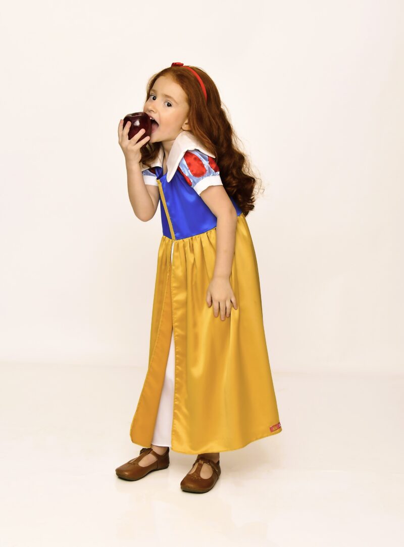 Fantasia Branca de Neve-Conto de Vestir