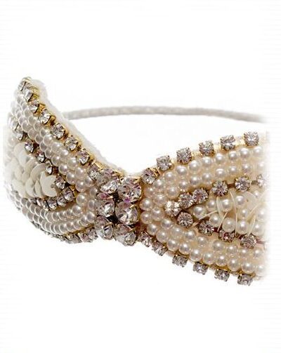 Tiara Folhas Strass Luxo