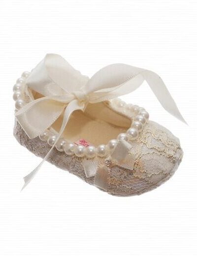 Sapatinho de Bebê Luxo Renda Pérolas Roana
